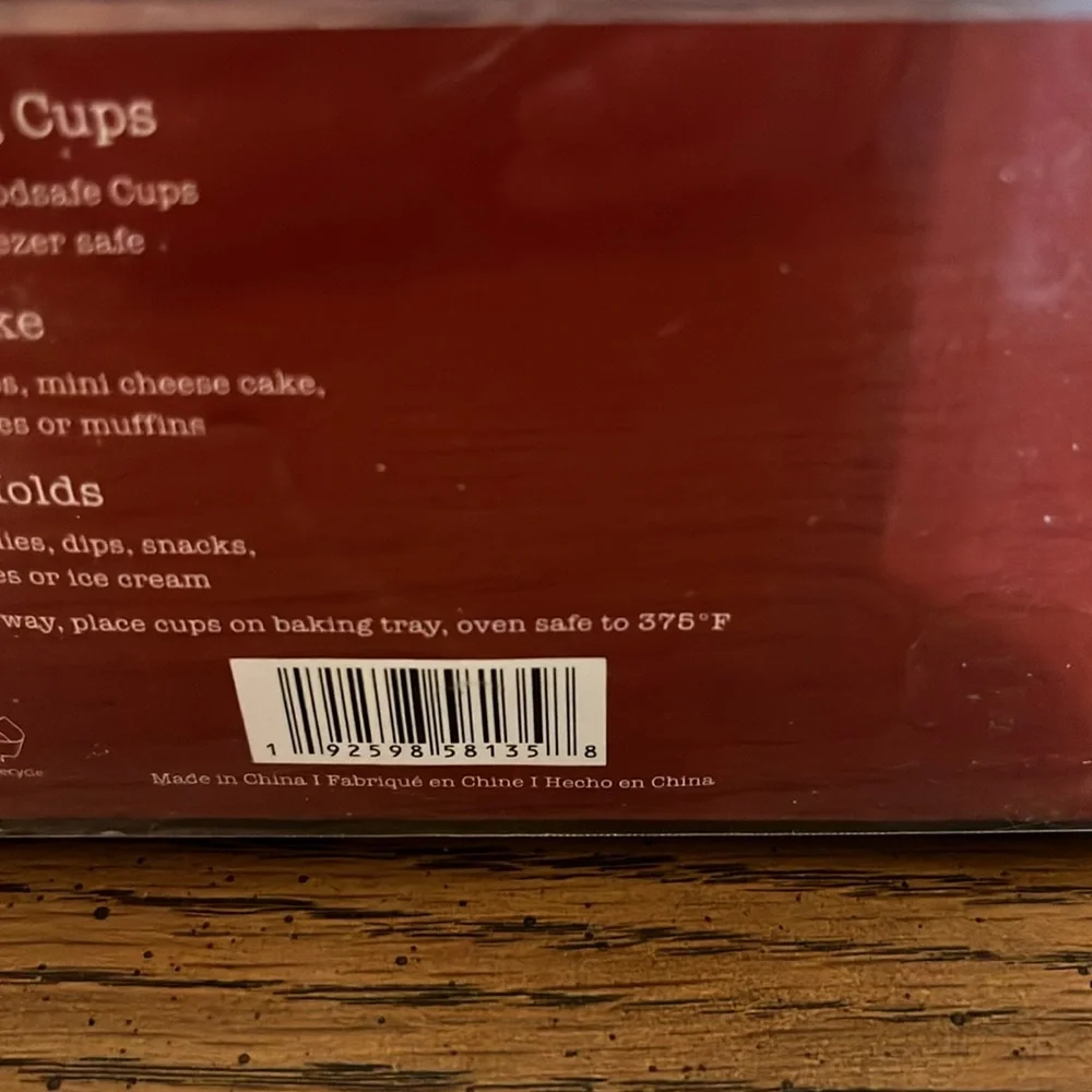 Rae Dunn 60piece‎ baking cups, NWOT